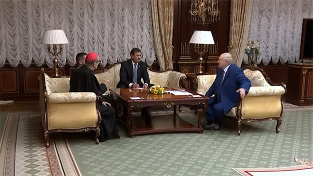 Đại diện Vatican gặp gỡ nhà lãnh đạo Belarus